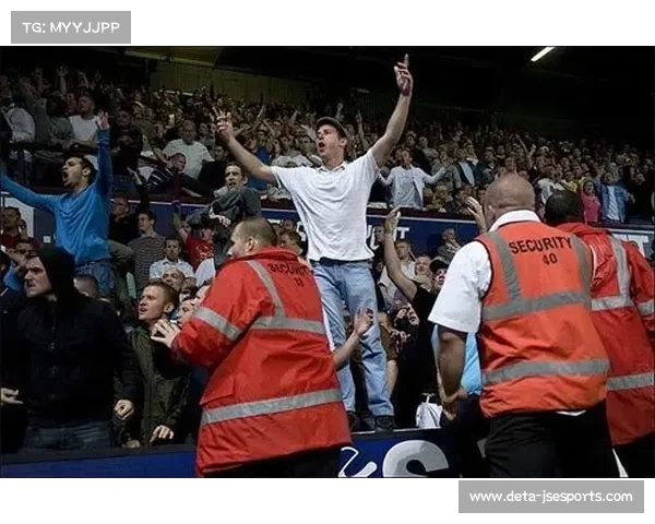 青岛德比火药味十足，同城对决引爆球迷热情